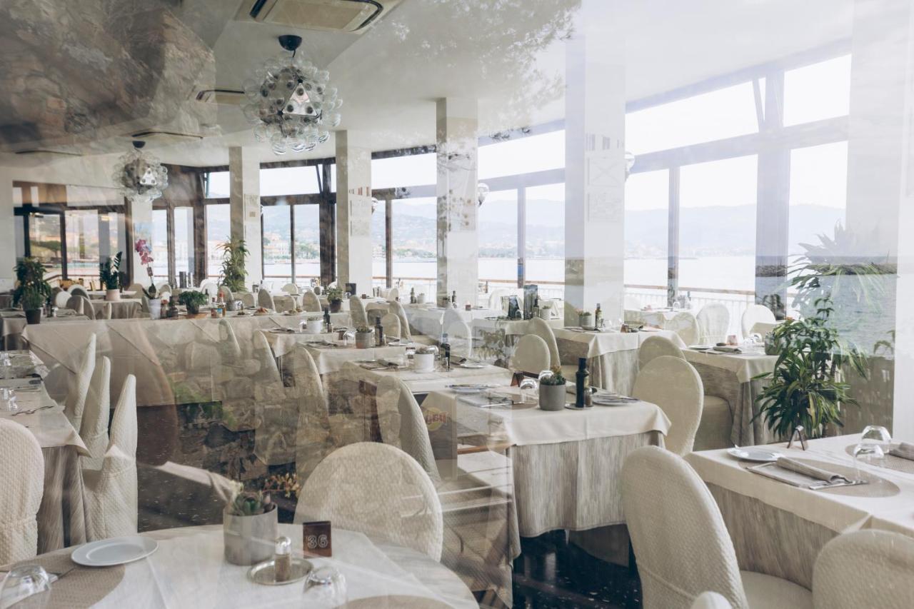 Hotel Arc En Ciel Диано Марина Екстериор снимка