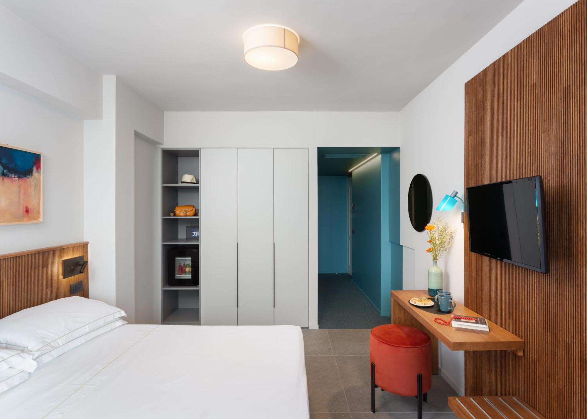 Hotel Arc En Ciel Диано Марина Екстериор снимка